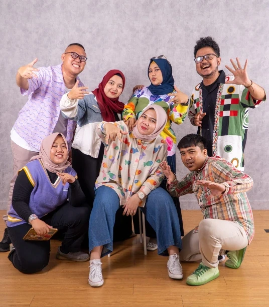 Tentang
